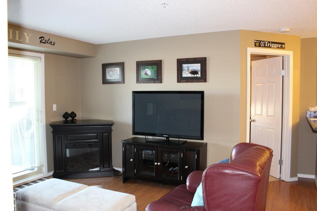 Lake Windermere Pointe By Rocky Now Invermere Room photo